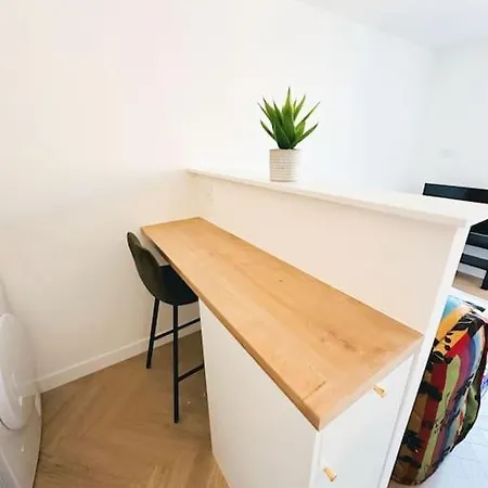 Le Cocon - Parking Gratuit - Netflix Apartman